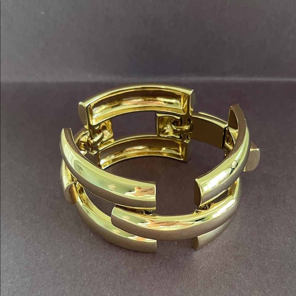 Elegant Gold-Tone Bracelet